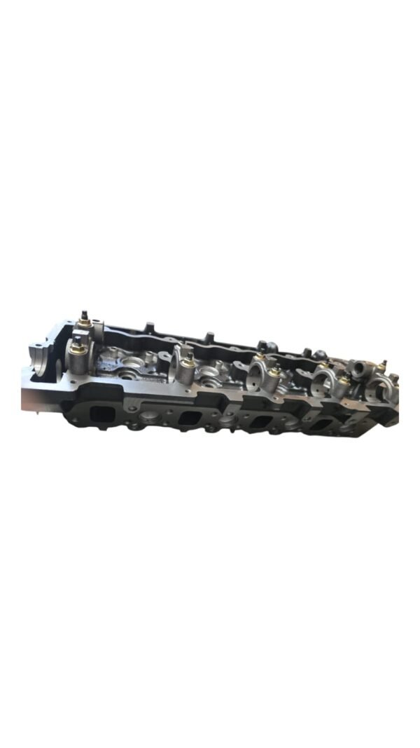 Culata Básica para Motor Isuzu 4HF1 - Imagen 3